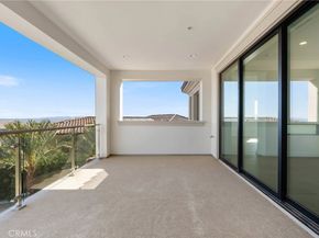20448 W Liverpool Way, Porter Ranch CA 91326