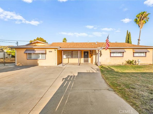9717 Carita Court, Santee CA 92071