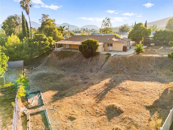 9717 Carita Court, Santee CA 92071