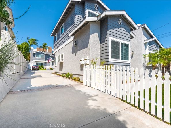 2205 Clark Lane A, Redondo Beach CA 90278