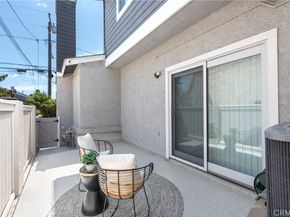 2205 Clark Lane A, Redondo Beach CA 90278