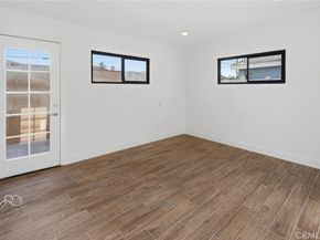 217 S Aviation, Manhattan Beach CA 90266