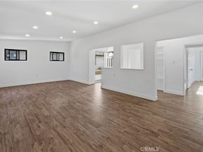 217 S Aviation, Manhattan Beach CA 90266