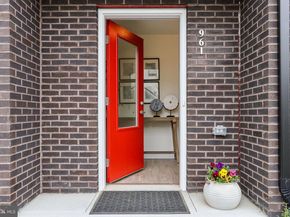 956 Riverplace Drive 56, Conshohocken PA 19428