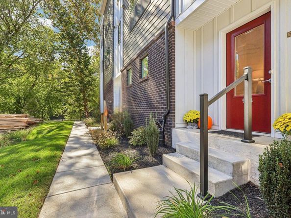 956 Riverplace Drive 56, Conshohocken PA 19428