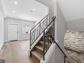 2002 N Cleveland Street, Philadelphia PA 19121