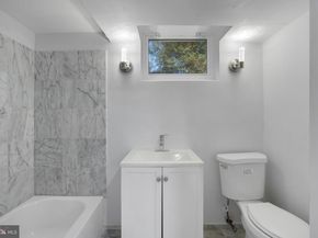 6474 Oakwood Drive, Falls Church VA 22041