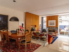 136 N 22nd Street, Philadelphia PA 19103