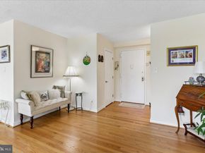 5225 Pooks Hill Road 826N, Bethesda MD 20814