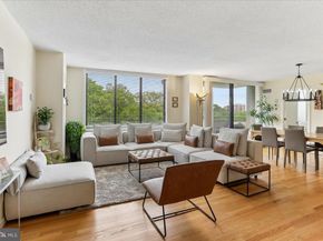 5225 Pooks Hill Road 826N, Bethesda MD 20814