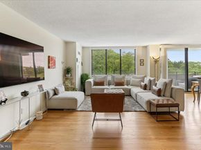 5225 Pooks Hill Road 826N, Bethesda MD 20814