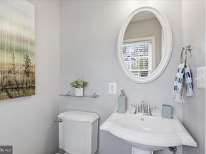 139 S Abingdon Street, Arlington VA 22204