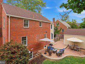 139 S Abingdon Street, Arlington VA 22204