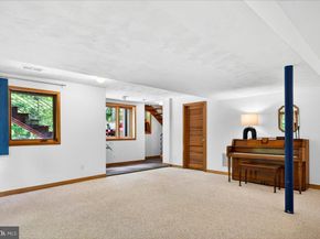 4301 37TH Road N, Arlington VA 22207