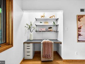 4301 37TH Road N, Arlington VA 22207