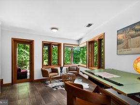 4301 37TH Road N, Arlington VA 22207