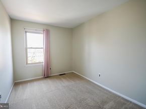 617 Saint Anthony Lane, Upper Darby PA 19082