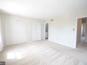 617 Saint Anthony Lane, Upper Darby PA 19082