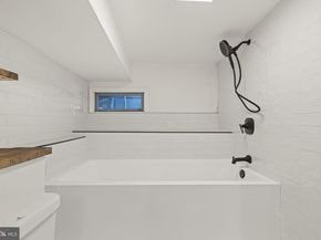 174 Lauriston Street, Philadelphia PA 19128