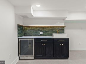 174 Lauriston Street, Philadelphia PA 19128