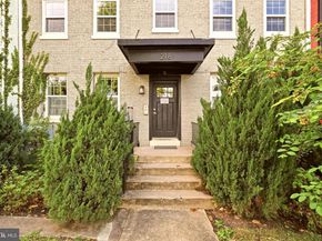 218 20TH Street NE 3, Washington DC 20002