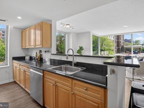 2726 Gallows Road 216, Vienna VA 22180