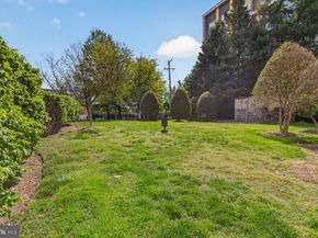 2726 Gallows Road 216, Vienna VA 22180