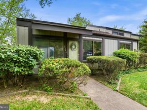3146 Babashaw Court, Fairfax VA 22031