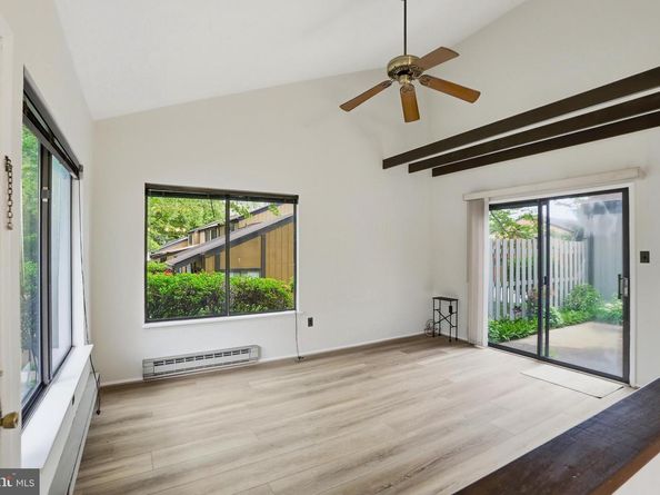 3146 Babashaw Court, Fairfax VA 22031