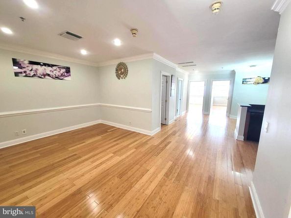 1100 Vine Street P301, Philadelphia PA 19107