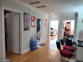 1100 Vine Street P301, Philadelphia PA 19107