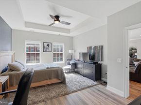 800 Admirals Way 1847, Philadelphia PA 19146