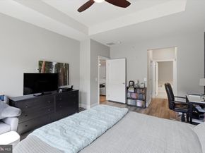 800 Admirals Way 1847, Philadelphia PA 19146