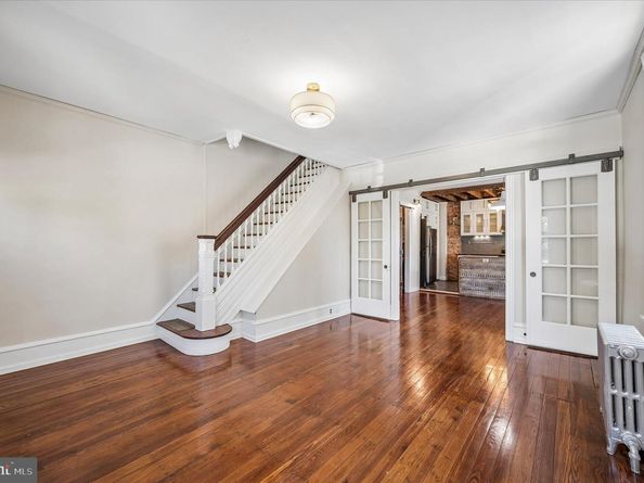 383 Conarroe Street, Philadelphia PA 19128