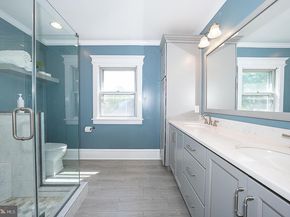 1121 Montgomery Avenue, Penn Valley PA 19072