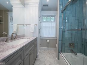 1121 Montgomery Avenue, Penn Valley PA 19072