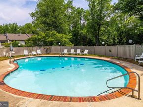 15 Twin Brooks Drive, Willow Grove PA 19090