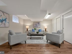 922 S Saint Asaph Street, Alexandria VA 22314