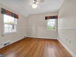 922 S Saint Asaph Street, Alexandria VA 22314
