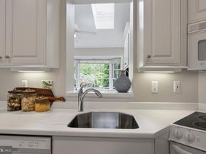 922 S Saint Asaph Street, Alexandria VA 22314