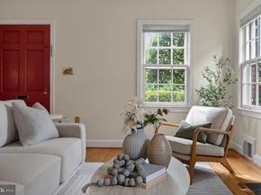 922 S Saint Asaph Street, Alexandria VA 22314