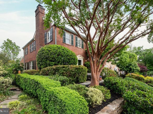 922 S Saint Asaph Street, Alexandria VA 22314