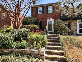 922 S Saint Asaph Street, Alexandria VA 22314