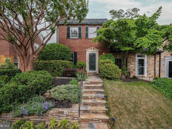 922 S Saint Asaph Street, Alexandria VA 22314