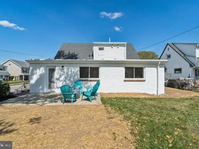 6966 Fowler Street, Philadelphia PA 19128