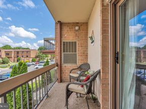 46202 Delaire Landing Road 202, Philadelphia PA 19114