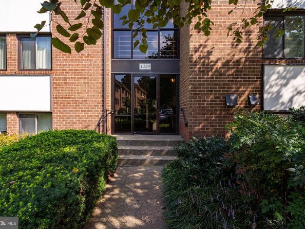 1429 Northgate Square 2A, Reston VA 20190
