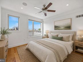 405 Greenwich Street, Philadelphia PA 19147