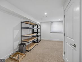 405 Greenwich Street, Philadelphia PA 19147