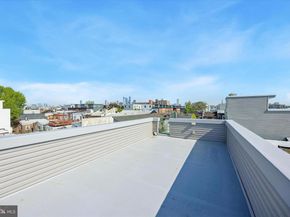 405 Greenwich Street, Philadelphia PA 19147